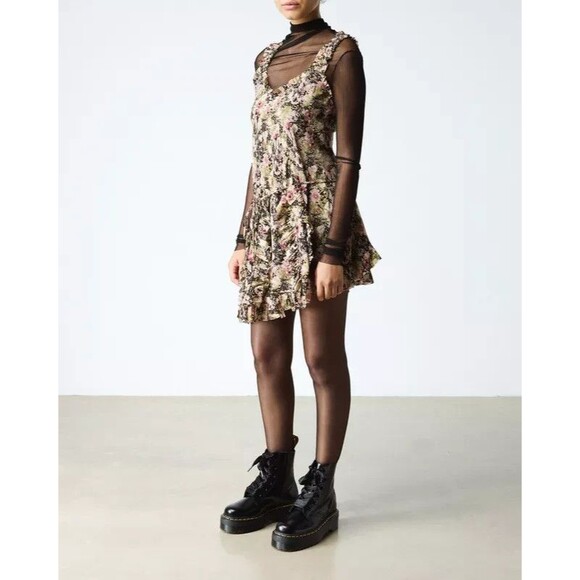 Dr. Martens Molly Leather Platform Boots Satin Ribbon Black Combat Womens 11 - Picture 15 of 15